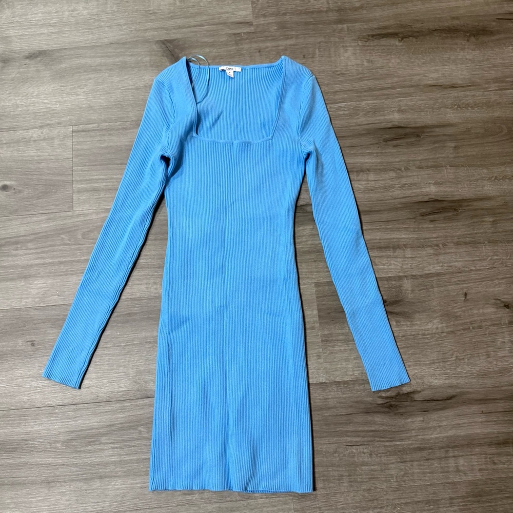 Blue Ribbed Long-Sleeve Square Neck Dress